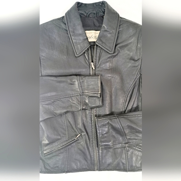 Lord and Taylor Womens Leather Jacket Black Moto Vintage Full Zip Pockets  10 - Picture 6 of 16